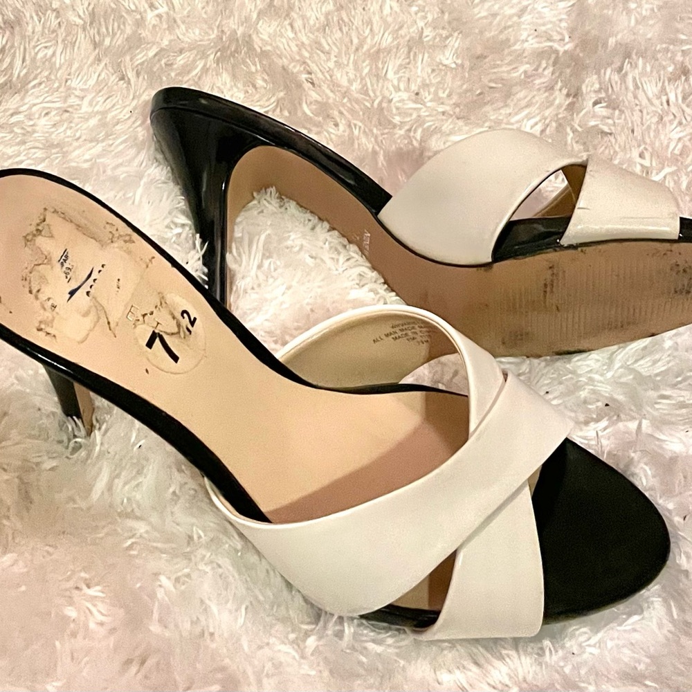 White Nine West